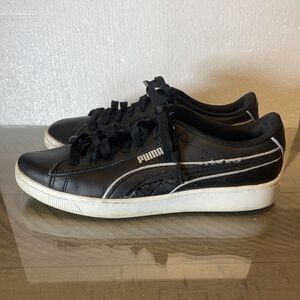 PUMA Womens Size 8.5 Sneakers Shoes black lace up vikky V2 softfoam